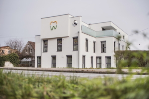 Zahnarztpraxis Dr. med. dent. Johannes Weber, Fürstenfelderstr. 2, 86316 Friedberg